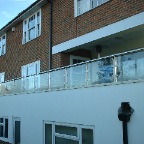 Stainless-steel-and-glass-balustrade-03